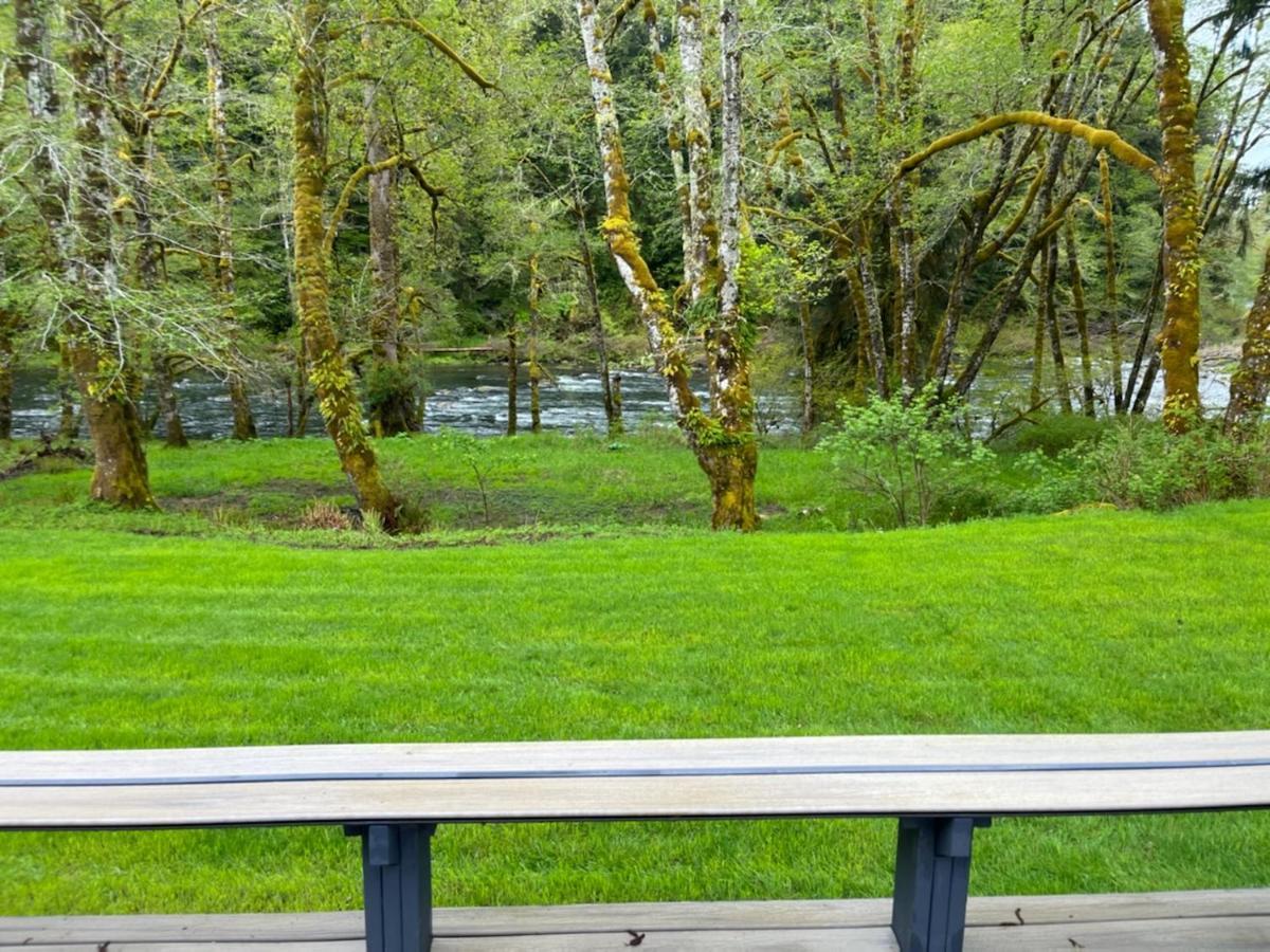 A Relaxing Getaway-A Backwoods Cabin Solduc River Beaver Екстер'єр фото