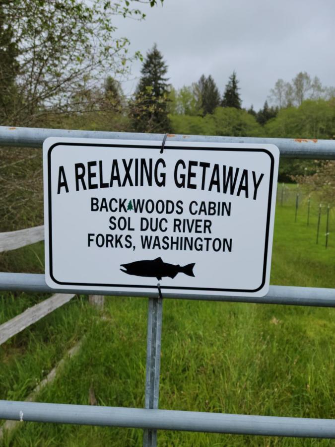 A Relaxing Getaway-A Backwoods Cabin Solduc River Beaver Екстер'єр фото